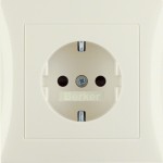 Berker 47228982 Schuko-Steckdose mit Abdeckplatte und erhöhter Berührungsschutz S.1/B.3/B.7 cremeweiß glänz 