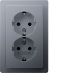Berker 47596084 Schuko-Doppelsteckdose mit Abdeckplatte hoch erhöhter Berührungsschutz Q.1 alu samt 