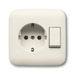 Busch-Jaeger 4310/6 EUJ-212 Kombination Schuko Steckdose mit Wippschalter cremeweiß 2CKA001611A0102 