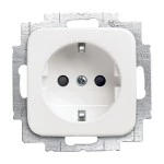 Busch-Jaeger 20 EUCBLI-214 Schuko-Steckdose Busch-steplight® mit Nachtorientierungslicht alpinweiß 2CKA002013A5291 
