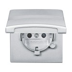 Busch-Jaeger 20 EUGKBN-33-101 Schuko-Steckdose mit Klappdeckel und Beschriftungsfeld alusilber 2CKA002064A0300 