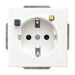 Busch-Jaeger 3120 EUCB-884 FI-SCHUKOMAT Schuko-Steckdose mit Fehlerstrom-Schutzschalter studioweiß matt 2CKA003116A0670 