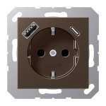 Jung A1520-15CAMO SCHUKO Steckdose 16A 250V mit USB-Ladegerät 1xTypA + 1xTyp C integrierter erhöhter Berührungsschutz SAFETY+ Serie A mokka 