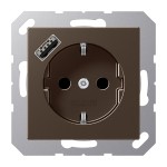 Jung A1520-18AMO SCHUKO Steckdose 16A 250V mit USB-Ladegerät 1xTyp A integrierter erhöhter Berührungsschutz SAFETY+ Serie A mokka 