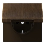 Jung ME1520KIKLAT SCHUKO Steckdose 16A 250V integrierter erhöhter Berührungsschutz SAFETY+ Klappdeckel Messing Serie LS Messing antik 