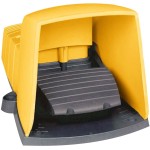 Schneider XPEY310 Fußschalter, Harmony XPE, einfach, Kunststoff, gelb, 1-stufig, 1Ö+1S, IP55, mit Schutzhaube 