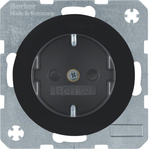 Berker 47232045 Schuko-Steckdose mit erhöhter Berührungsschutz R.1/R.3 schwarz glänzend