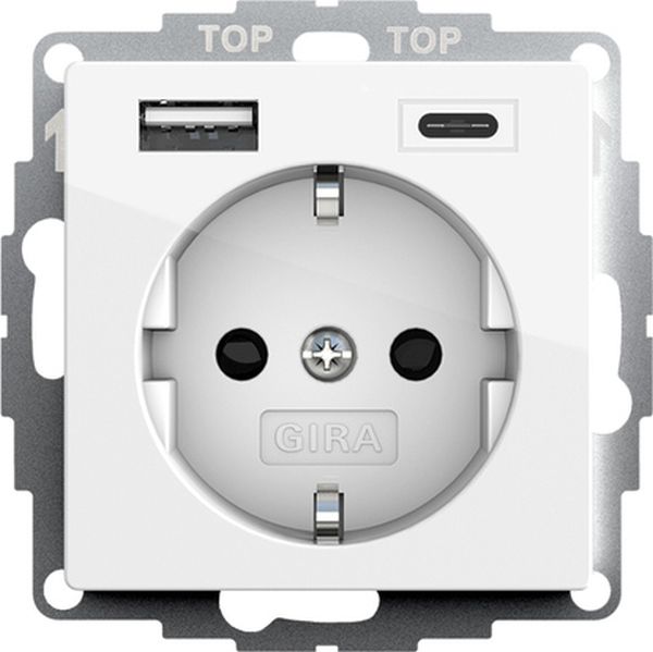 Gira 245903 SCHUKO SP USB-Spannungsvers. 2f Typ A/C System 55 Reinweiß