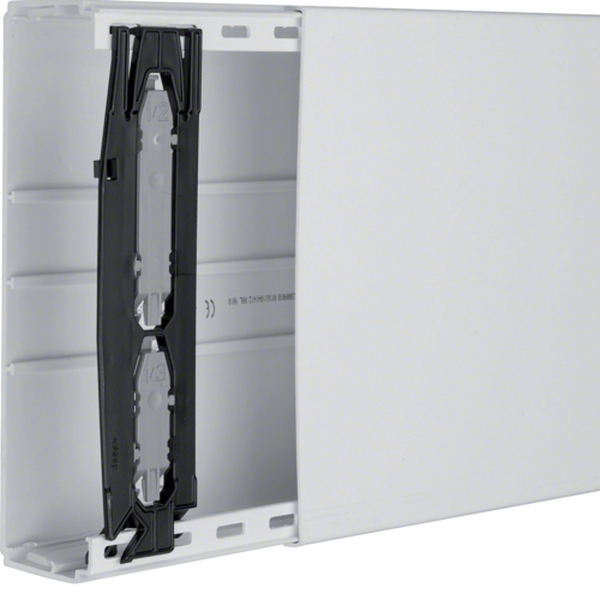 Hager LF6023007035 Leitungsführungskanal aus PVC LF 60x230mm lichtgrau 2 Meter