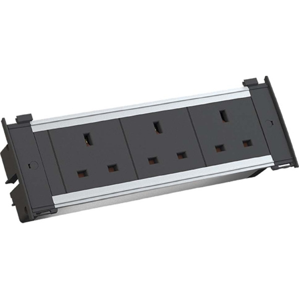 Bachmann 927.006 KAPSA Steckdosenleiste 3xUK 13A Strom 2 Meter UK